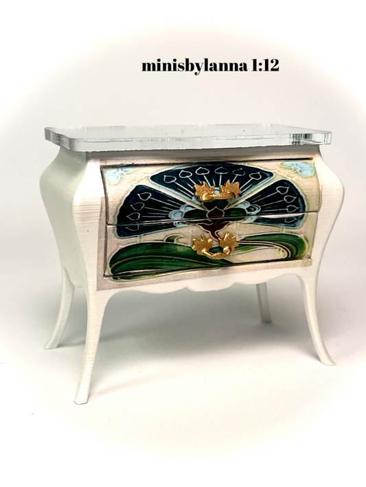 1:12 Dollhouse miniature Art Deco cream/pearl chest of drawers MELLI decoupage