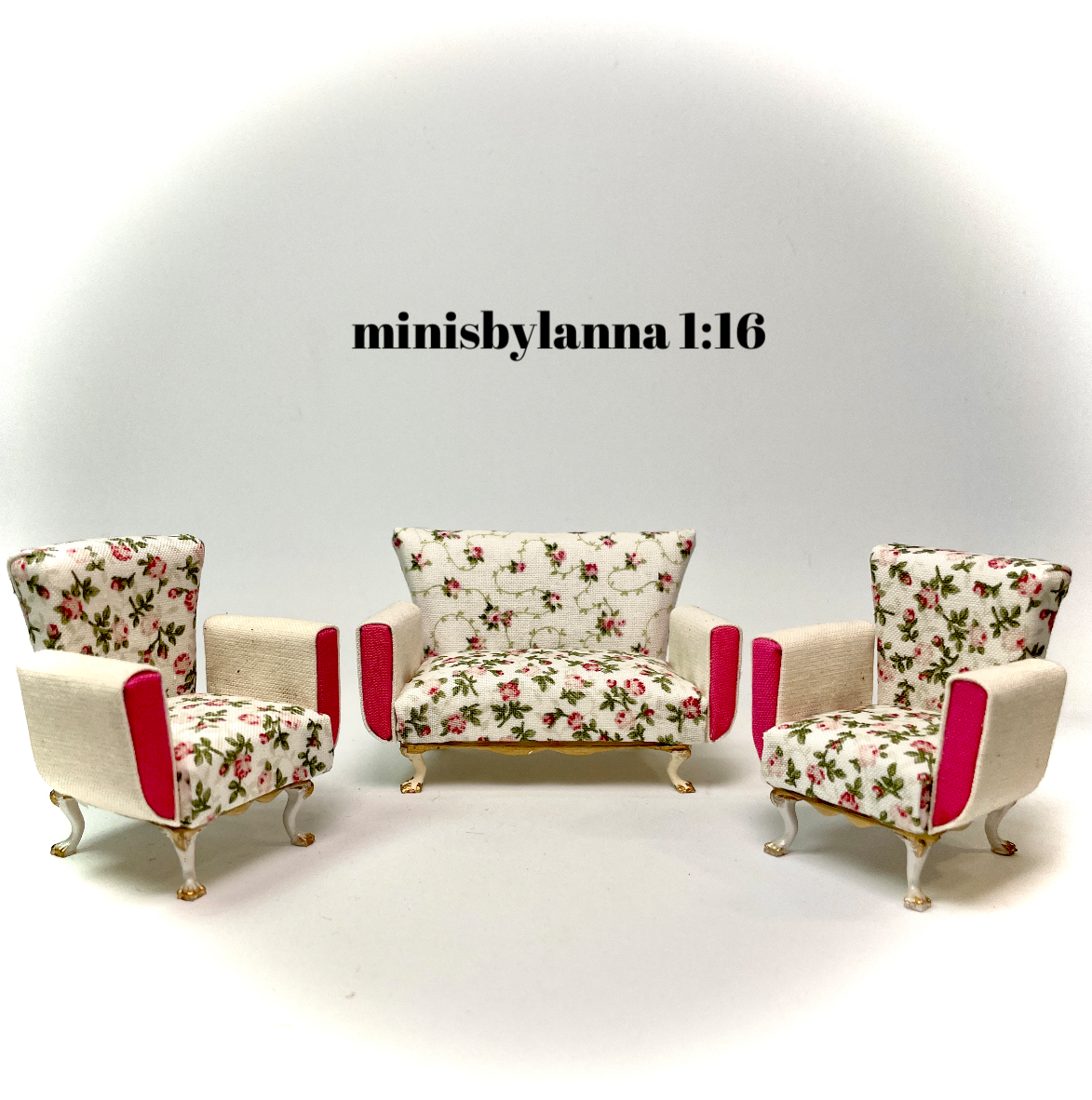 1:16 Dollhouse miniature living room set sofa and armchairs - Pink Roses