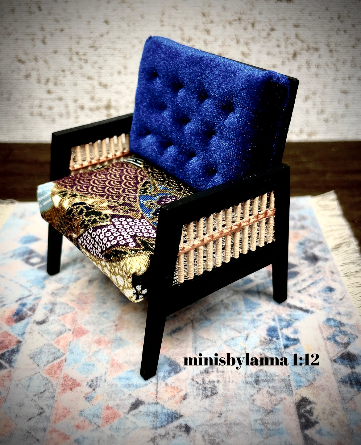 1:12 Dollhouse wooden Art Deco rattan armchair Royal-blue and geometric blue