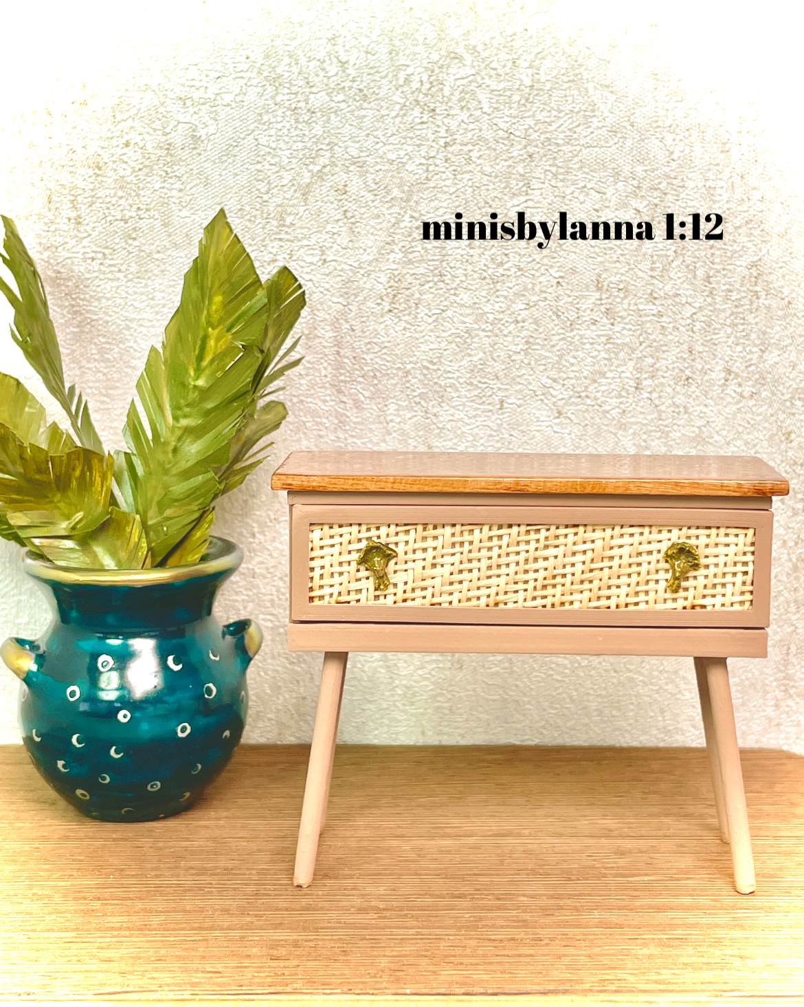 1:12 Dollhouse miniature raffia wooden chest of drawers 1 beige