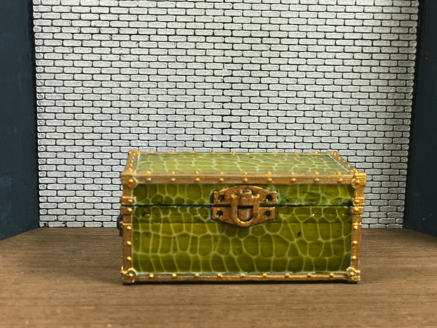 1:12 Dollhouse miniature hand painted travel luggage trunk chest various colors