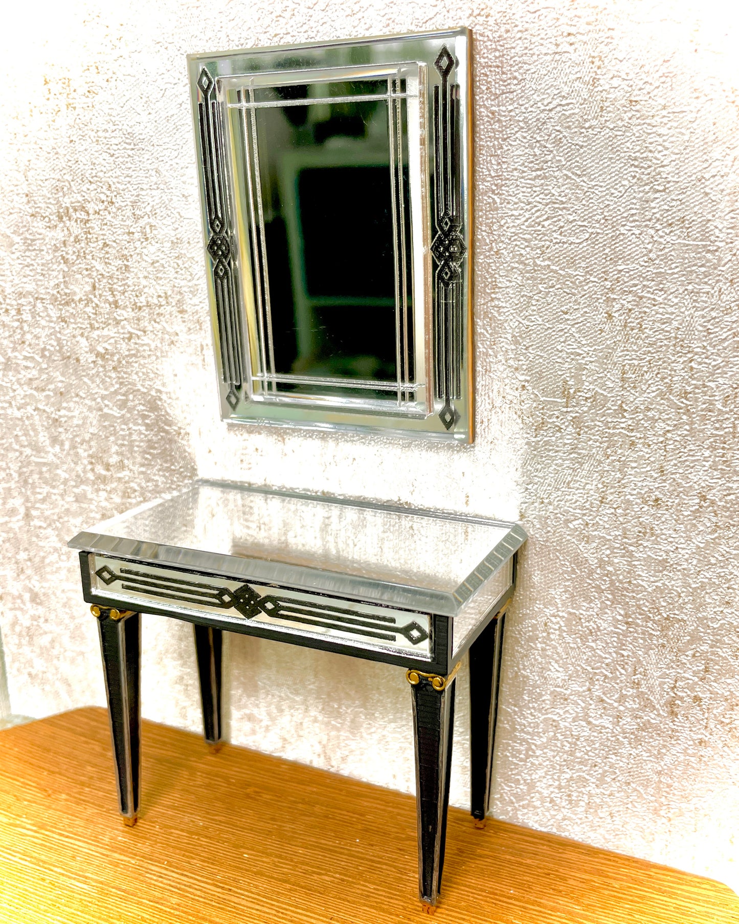 1:12 Dollhouse miniature modern engraved wall mirror