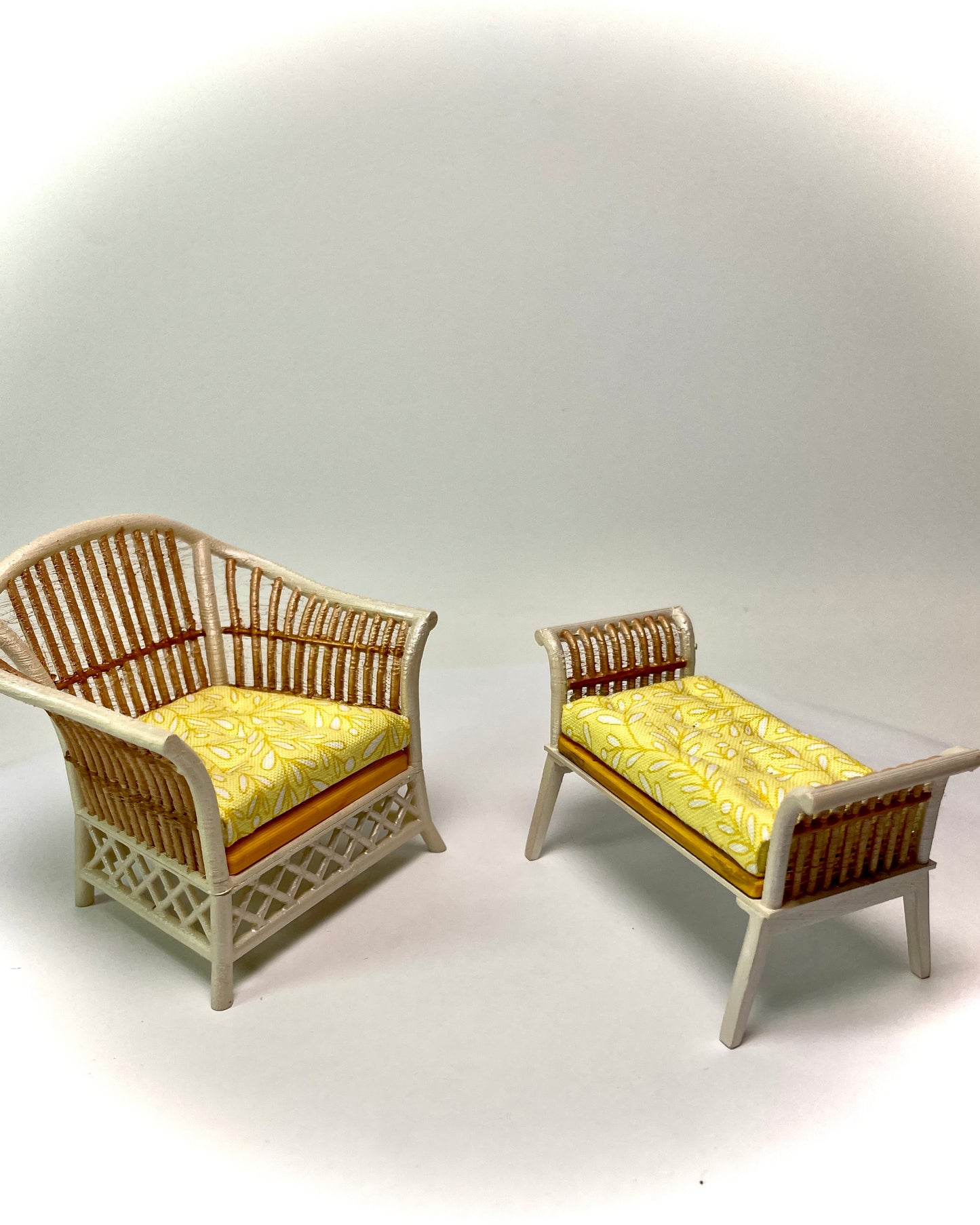 1:12 Dollhouse cane rattan pearl yellow leaves furniture
