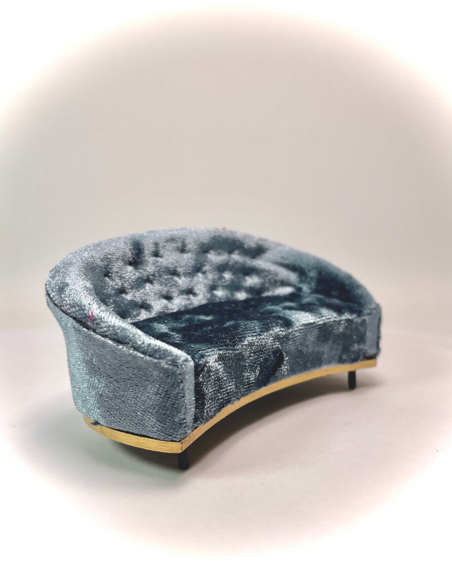 1:16 Dollhouse miniature modern sofa velvet various colors- Lundby