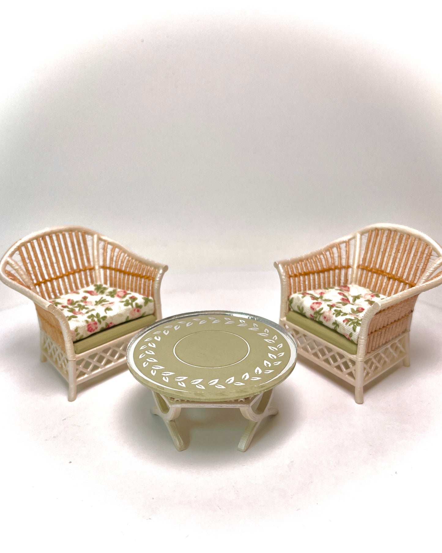 1:16 Dollhouse cane rattan pearl pink roses on green furniture - Lundby