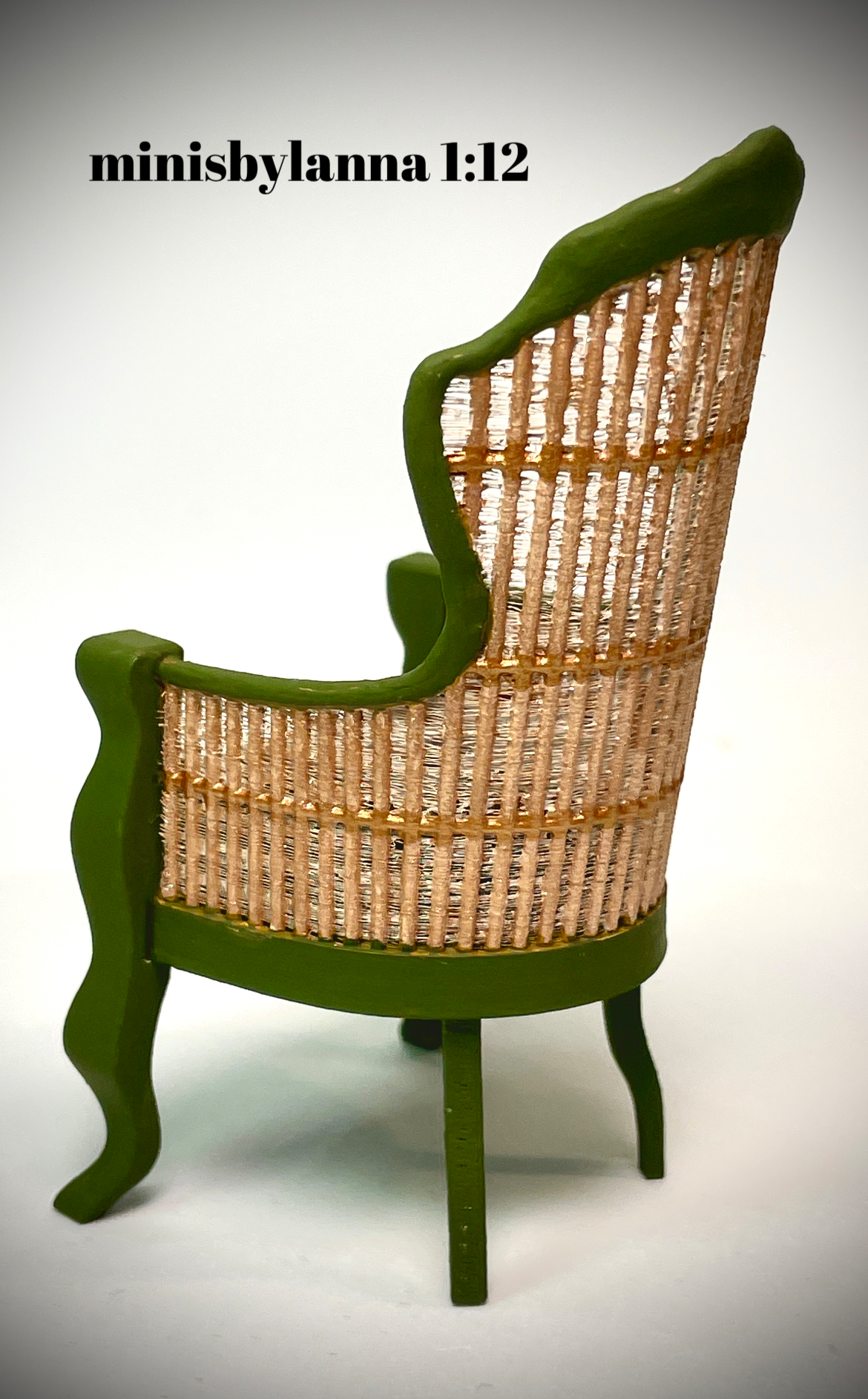 1:12 Dollhouse miniature Victorian rattan dark green chair and brown velvet cushion