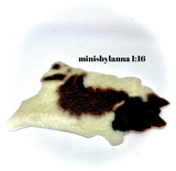 1:16 Dollhouse miniature OOAK cow fabric floor rug - Lundby scale