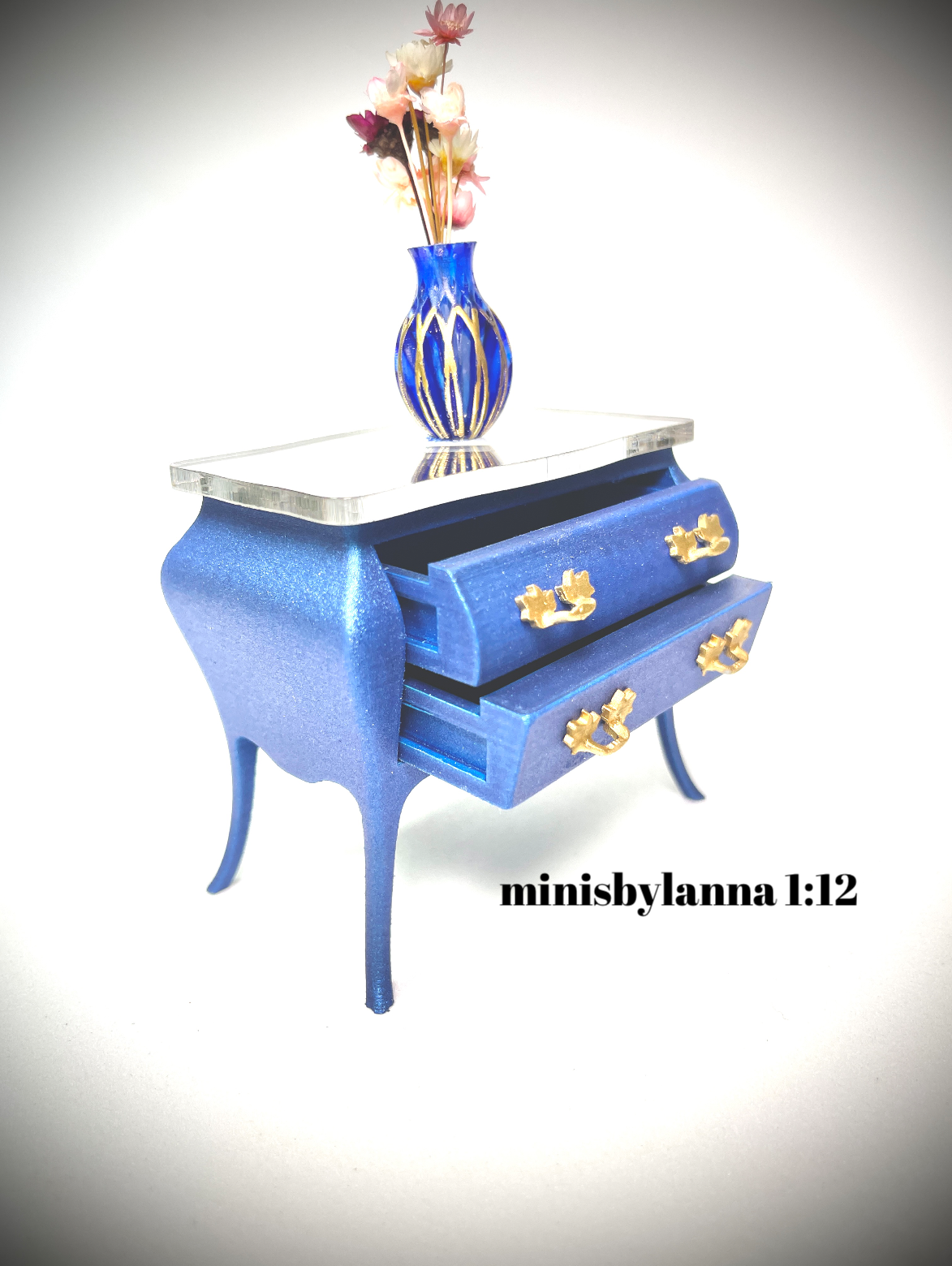 1:12 Dollhouse miniature Art Deco blue chest of drawers