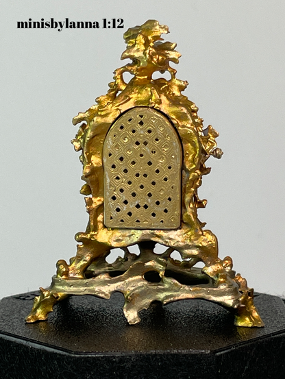 1:12 Dollhouse miniature French ormolu mantel working clock