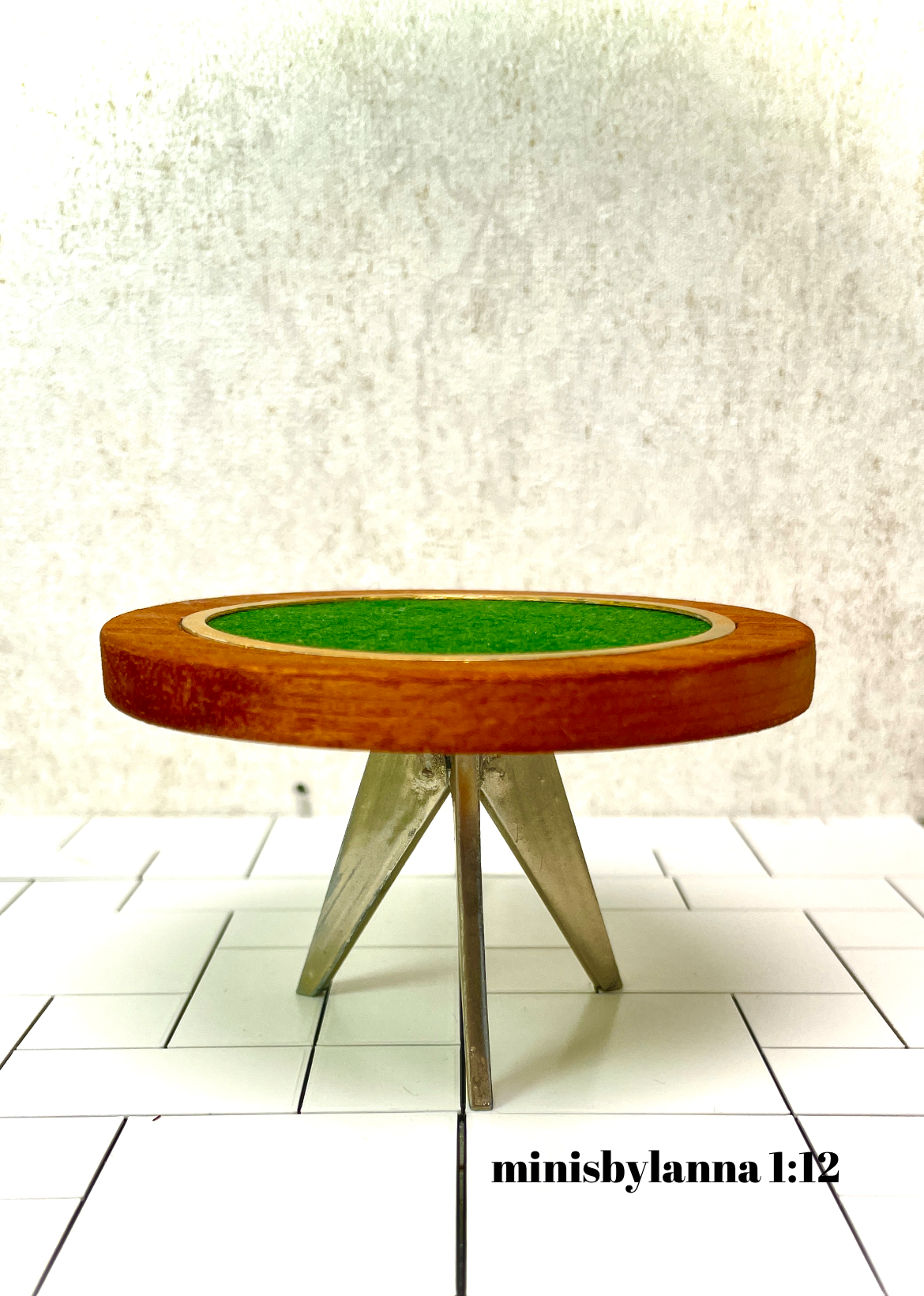 1:12 Dollhouse miniature card game table hard wood and green felt