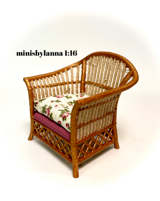 1:16 Dollhouse cane rattan armchair pink roses - Lundby scale