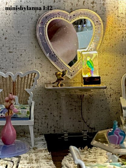1:12 Dollhouse miniature resin LED Magic light Parrot working table lamp