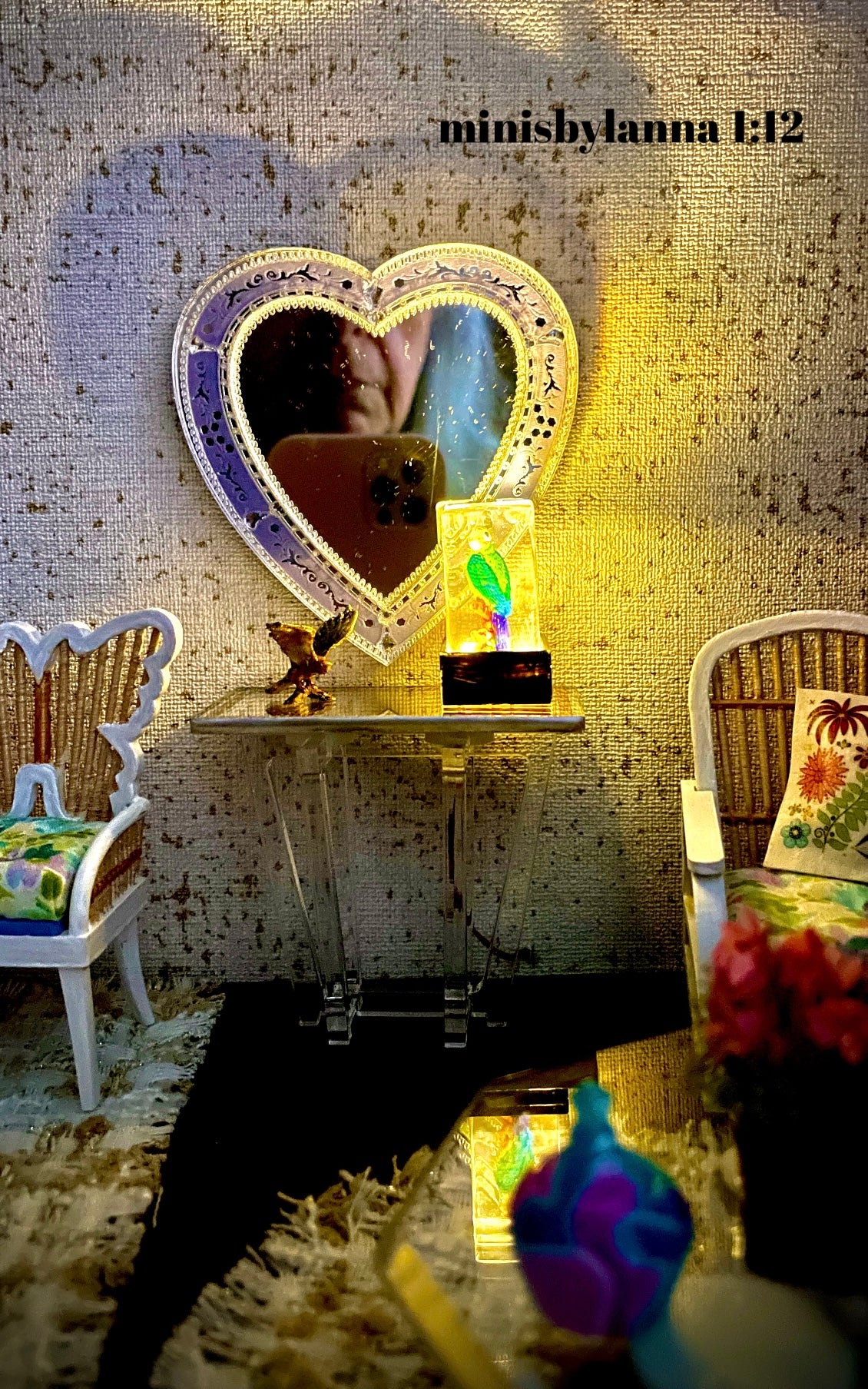 1:12 Dollhouse miniature resin LED Magic light Parrot working table lamp