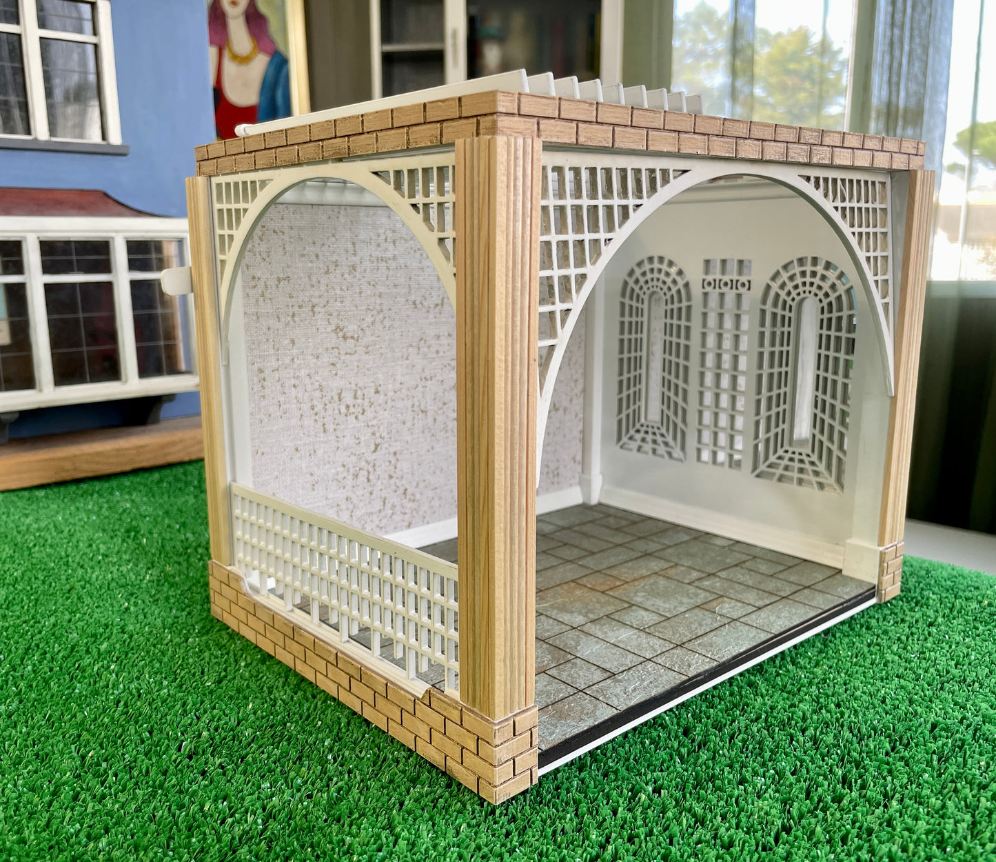 1:12 Dollhouse roombox Gazebo Diorama Art Box with moving pergolas roof cover - Various Models