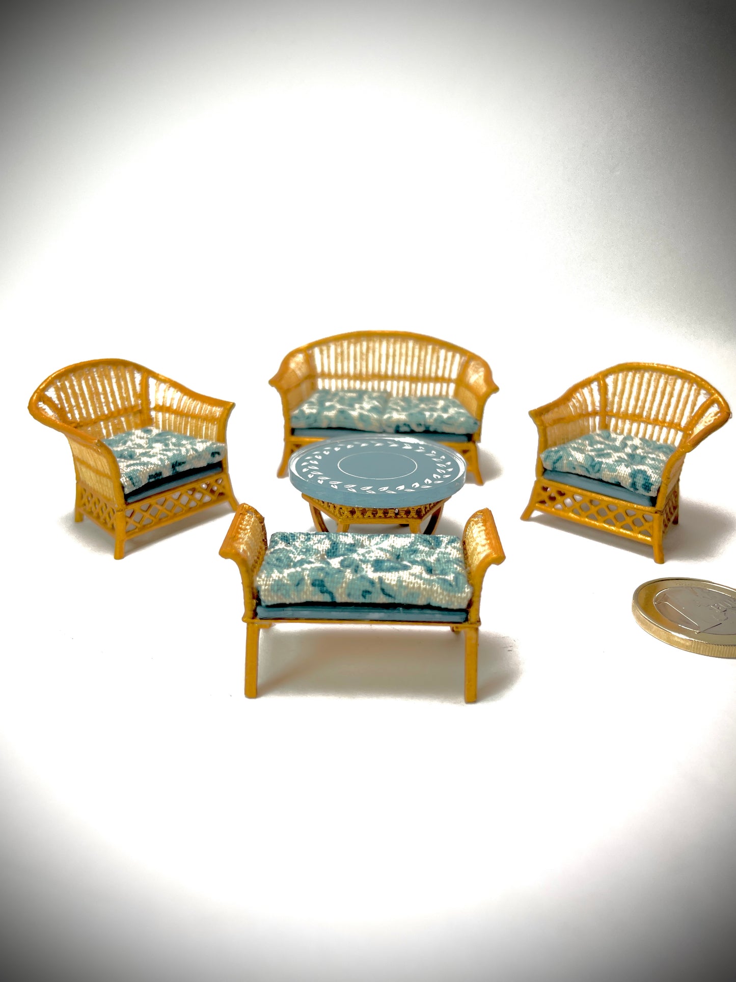 1:24 Dollhouse cane rattan petit floral blue furniture - Half Scale