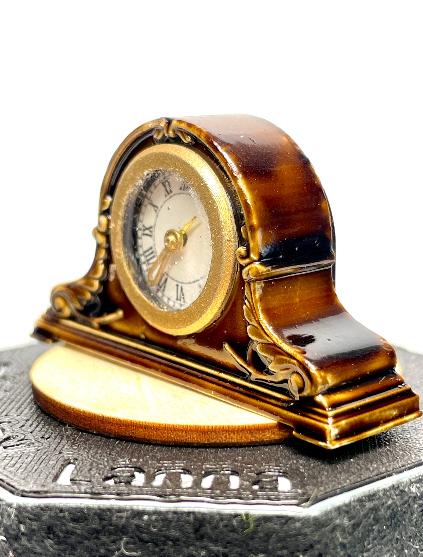 1:12 Dollhouse miniature Napoleon Hat mantel working clock – Hand Painted