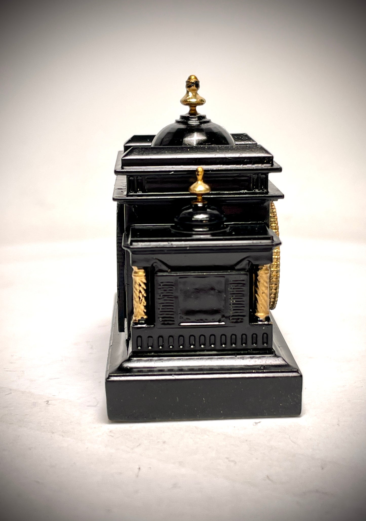 1:12 Dollhouse miniature French marble mantel working clock – Hand Painted