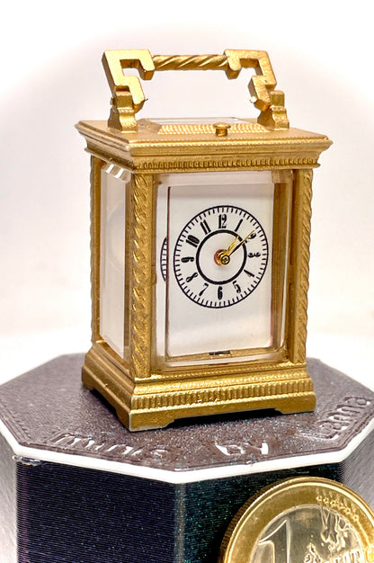 1:6 Dollhouse miniature elegant French carriage clock