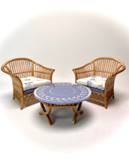 1:12 Dollhouse cane rattan blue roses furniture