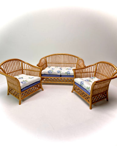 1:12 Dollhouse cane rattan blue roses furniture