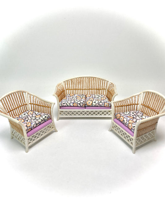 1:16 Dollhouse cane rattan pearl spring lilac furniture - Lundby