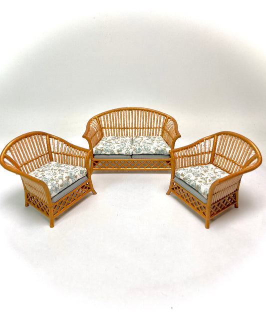 1:16 Dollhouse cane rattan blue on grey furniture - Lundby
