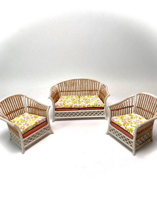 1:16 Dollhouse cane rattan pearl yellow pink floral furniture - Lundby