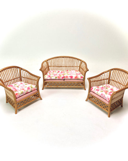 1:16 Dollhouse cane rattan pink cyclamen furniture - Lundby