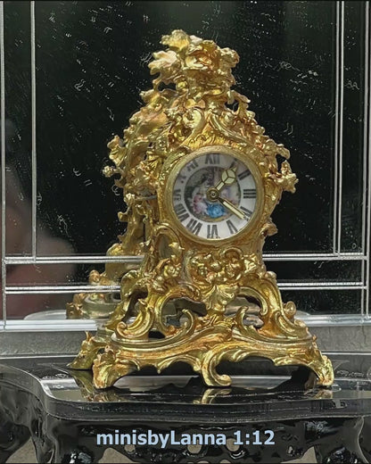 1:12 Dollhouse miniature French ormolu mantel working clock