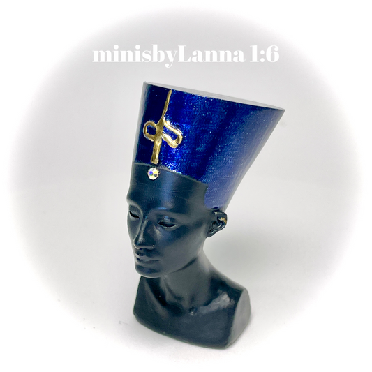 1:6 Dollhouse miniature Egyptian Nefertiti sculpture