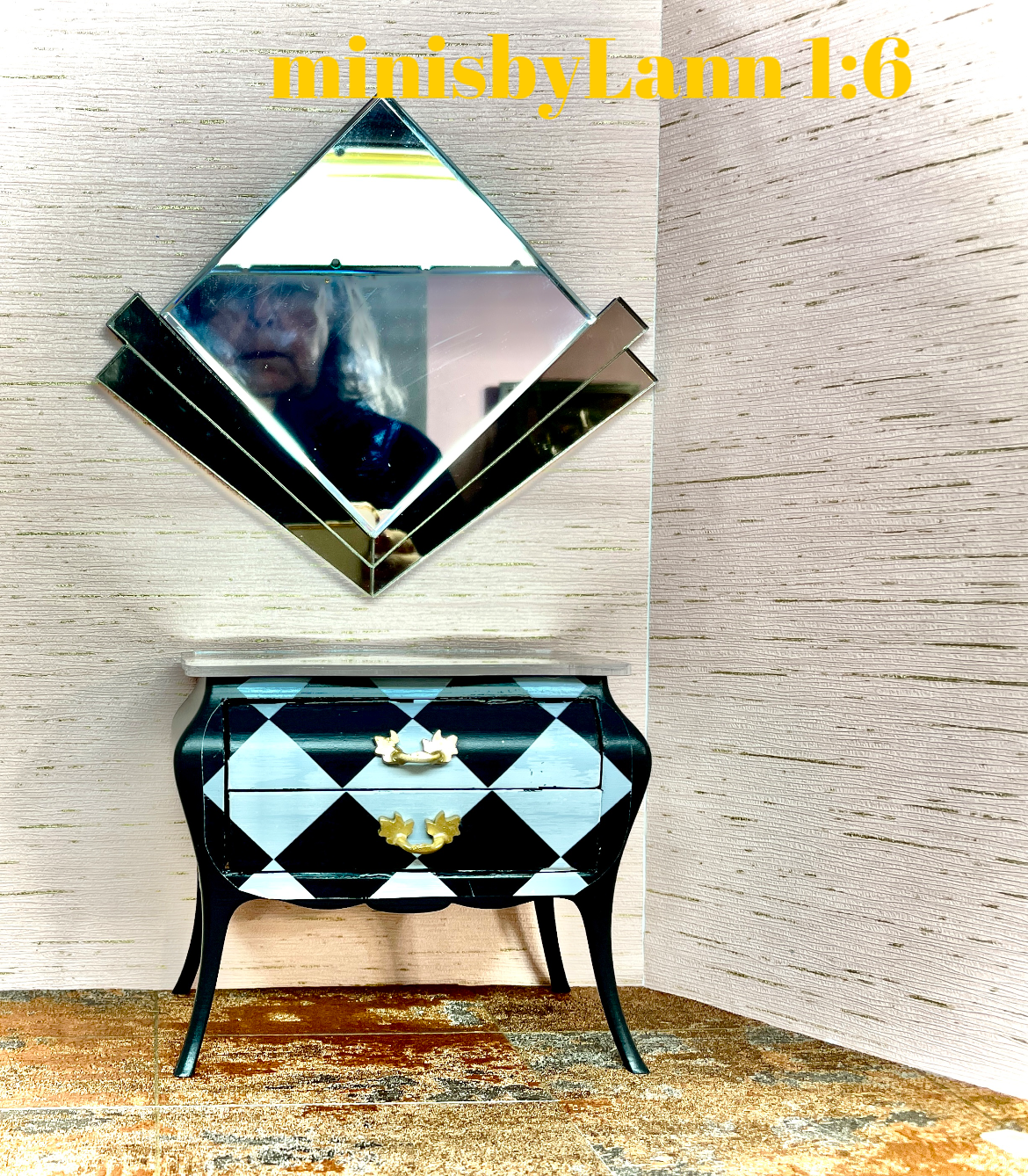 1:6 Dollhouse miniature Art Deco black/white chest of drawers diamond decoupage
