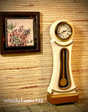 1:12 Dollhouse miniature Swedish Mora Dalarna longcase working clock White