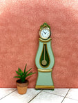 1:12 Dollhouse miniature Swedish Mora longcase working clock Green